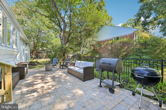 3237 DYE DR, Falls Church, VA 22042