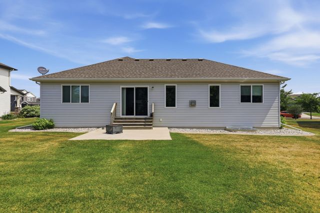 3539 55th Street S, Fargo, ND 58104