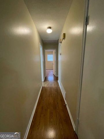 2595 Woodland Drive NW, Kennesaw, GA 30152