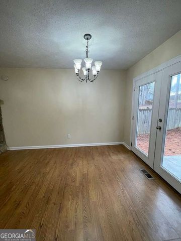 2595 Woodland Drive NW, Kennesaw, GA 30152