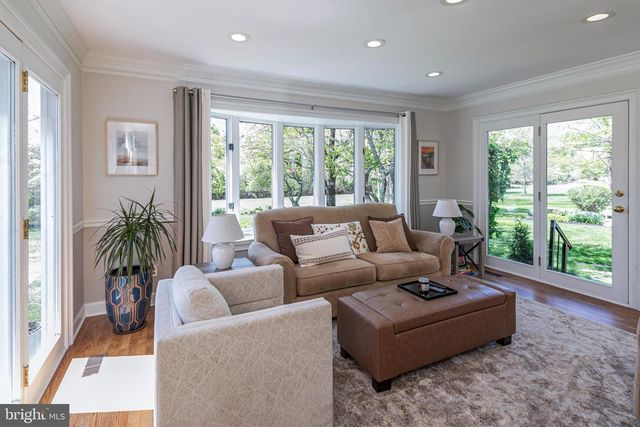 3 TIMKAK LANE, Pennington, NJ 08534