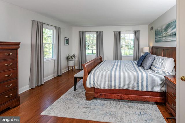 3 TIMKAK LANE, Pennington, NJ 08534