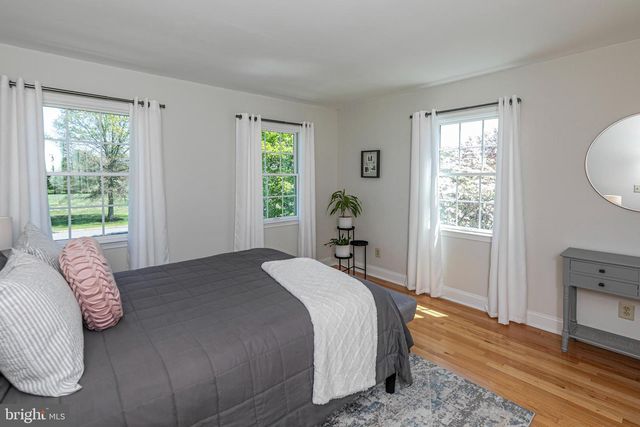 3 TIMKAK LANE, Pennington, NJ 08534