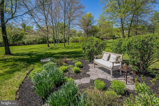 3 TIMKAK LANE, Pennington, NJ 08534