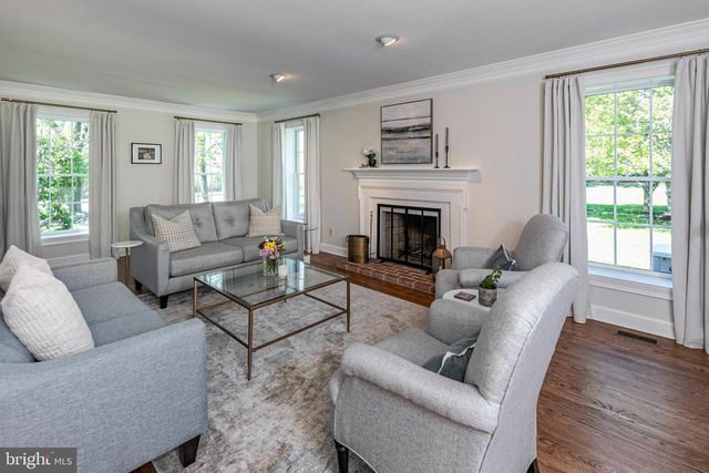 3 TIMKAK LANE, Pennington, NJ 08534