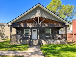 215/215B/219 S Peerson Street, Fayetteville, AR 72701