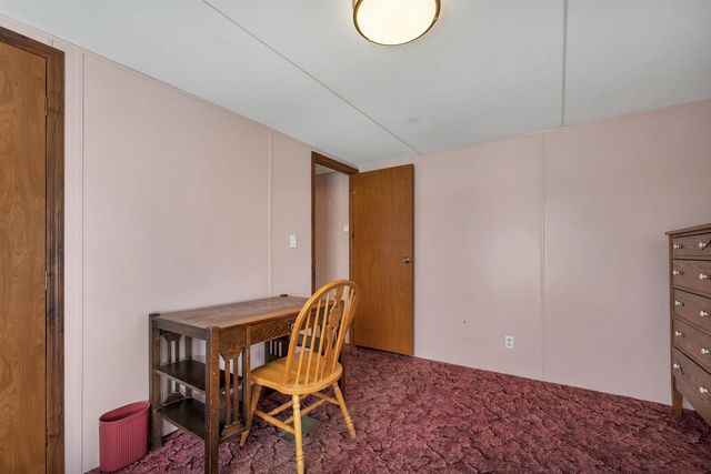 69 Oak Drive, North Hampton, NH 03862