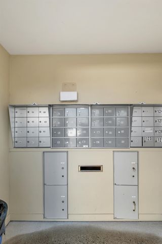 69 Oak Drive, North Hampton, NH 03862