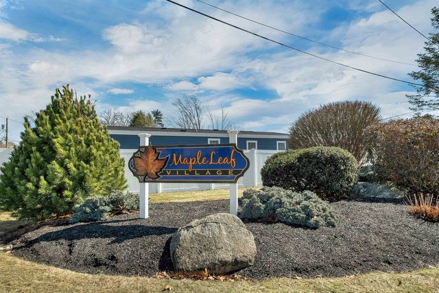 69 Oak Drive, North Hampton, NH 03862