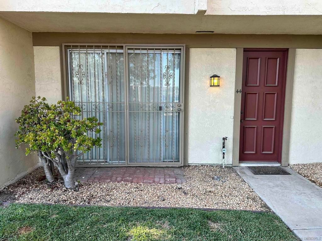 7700 Parkway Drive 44, La Mesa, CA 91942 — exterior