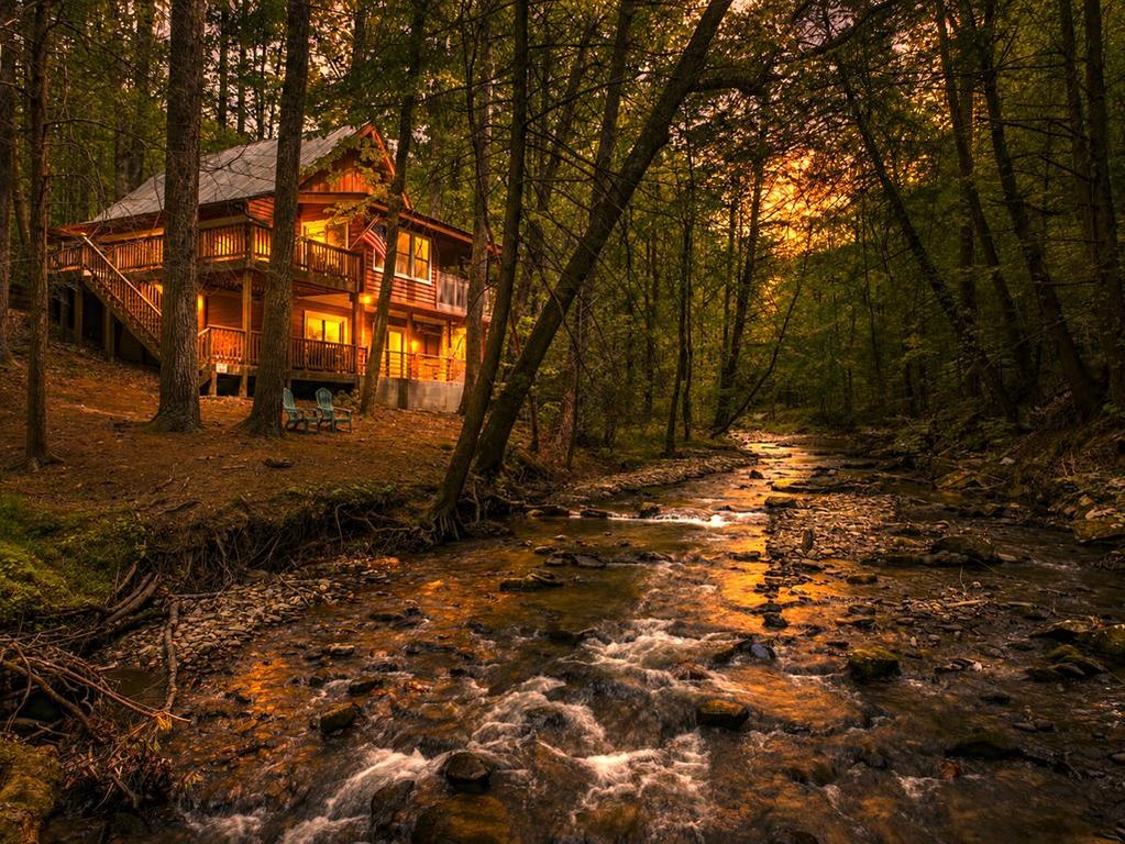 53 Laurel Ridge Drive, Ellijay, GA 30536