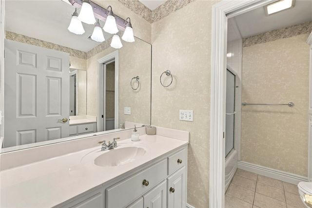 209 Ridgefield, Bentonville, AR 72712