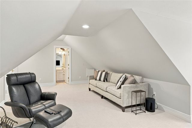 209 Ridgefield, Bentonville, AR 72712