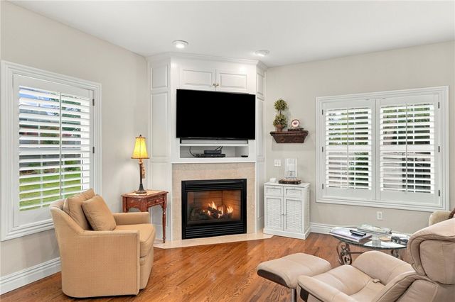 209 Ridgefield, Bentonville, AR 72712