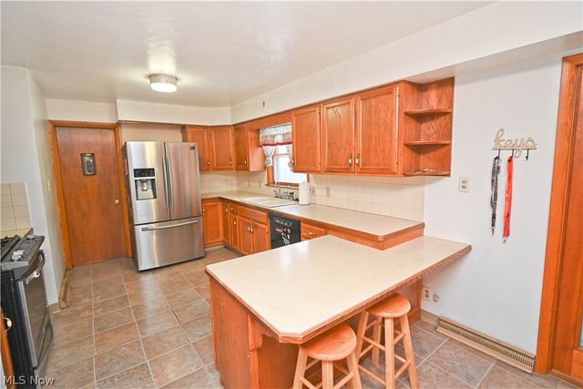 8002 Sigle Lane, Poland, OH 44514