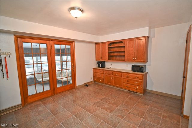 8002 Sigle Lane, Poland, OH 44514