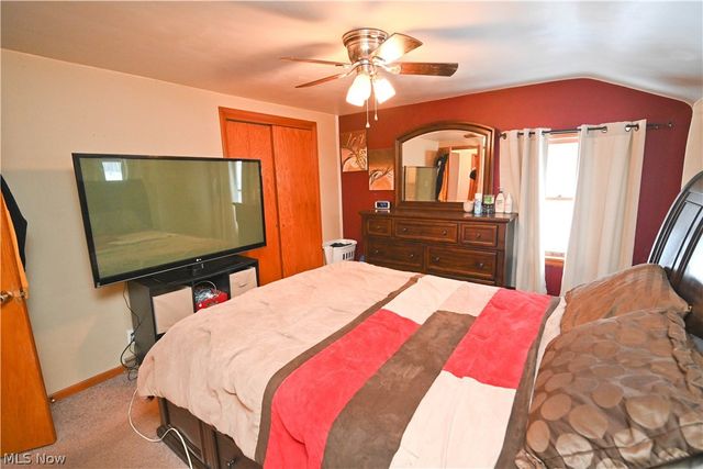 8002 Sigle Lane, Poland, OH 44514