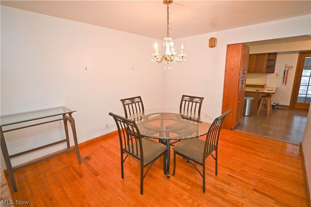 8002 Sigle Lane, Poland, OH 44514