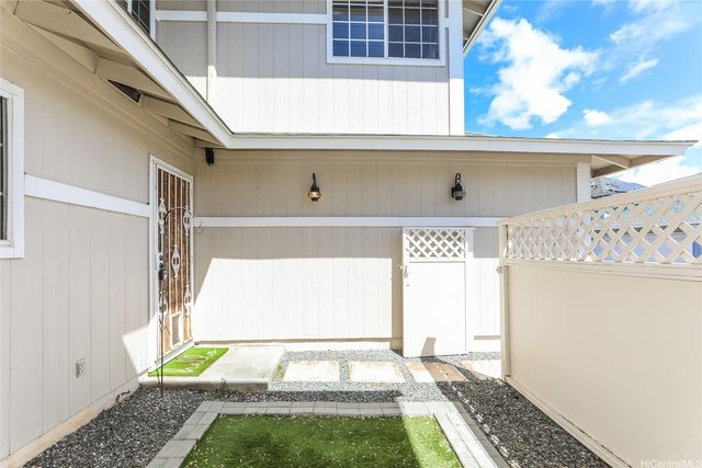 91-1221 Aawa Drive, Ewa Beach, HI 96706