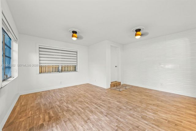 23 SW 8th Street, Hallandale Beach, FL 33009