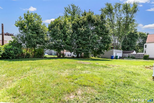 41 Burritt Avenue, Stratford, CT 06615