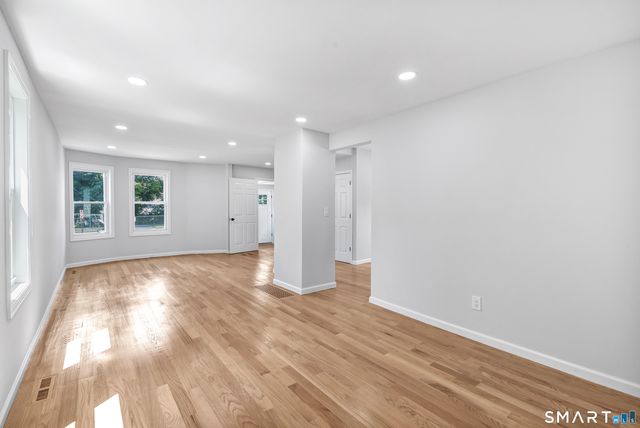 41 Burritt Avenue, Stratford, CT 06615