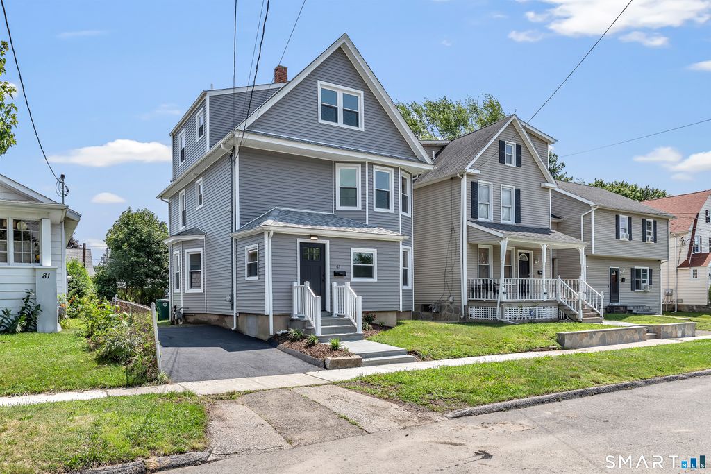 41 Burritt Avenue, Stratford, CT 06615