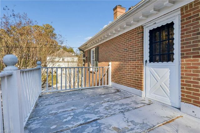 611 Jones ST, Suffolk, VA 23434