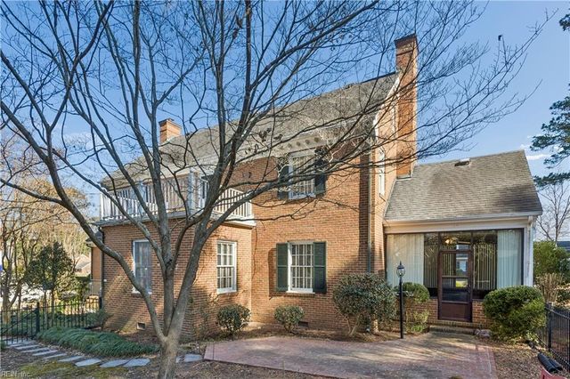 611 Jones ST, Suffolk, VA 23434