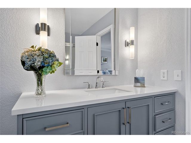 1425 Laurenwood Way, Highlands Ranch, CO 80129