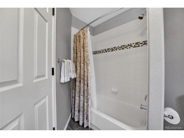 1425 Laurenwood Way, Highlands Ranch, CO 80129