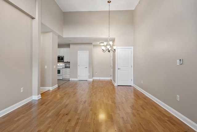 2 Harvest Dr 312, North Andover, MA 01845