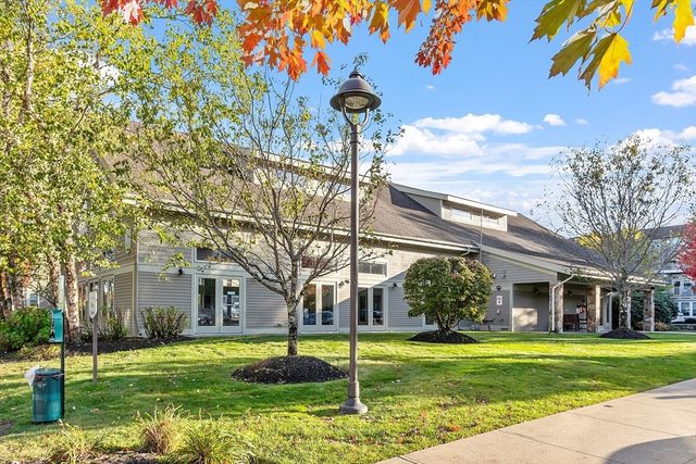 2 Harvest Dr 312, North Andover, MA 01845