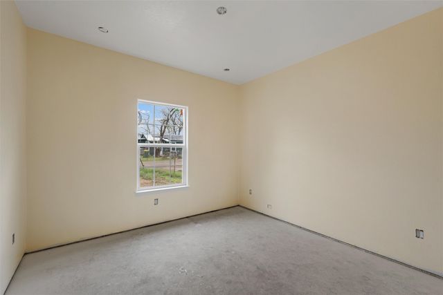 211 Lopez Street, Bellmead, TX 76705