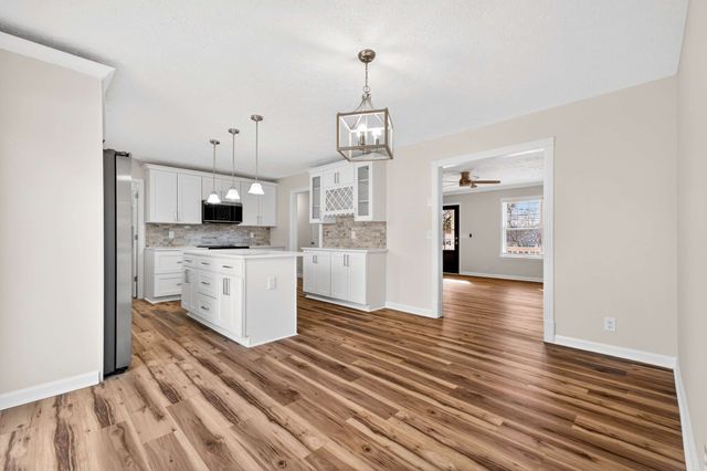 104 Erica Pl, Bell Buckle, TN 37020