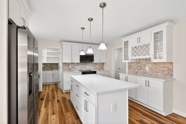 104 Erica Pl, Bell Buckle, TN 37020