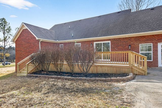 104 Erica Pl, Bell Buckle, TN 37020