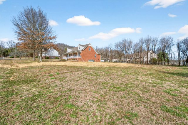 104 Erica Pl, Bell Buckle, TN 37020