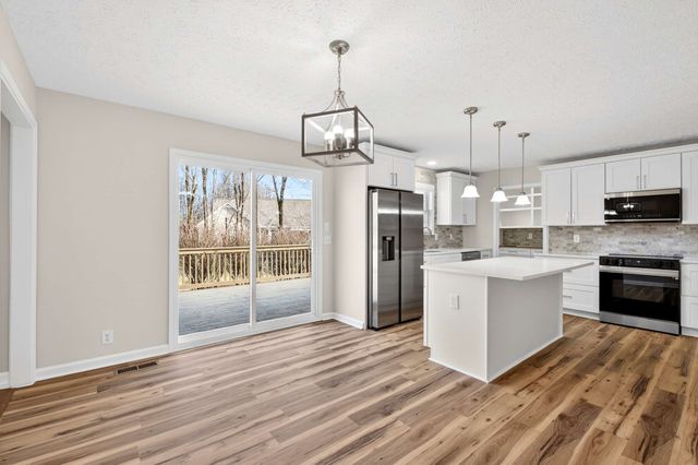 104 Erica Pl, Bell Buckle, TN 37020