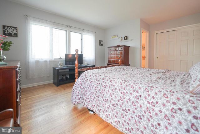 2402 SHELBURN ROAD, Millville, NJ 08332