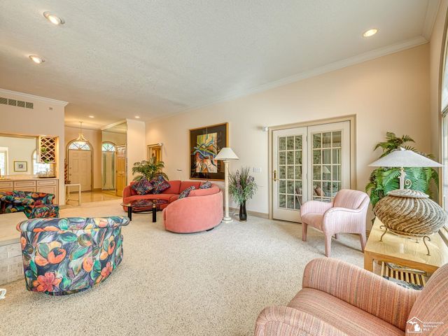 5572 Raven Parkway Drive, Monroe, MI 48161