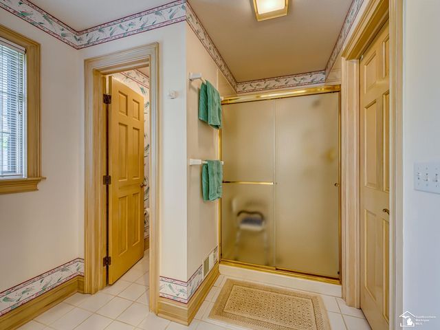 5572 Raven Parkway Drive, Monroe, MI 48161
