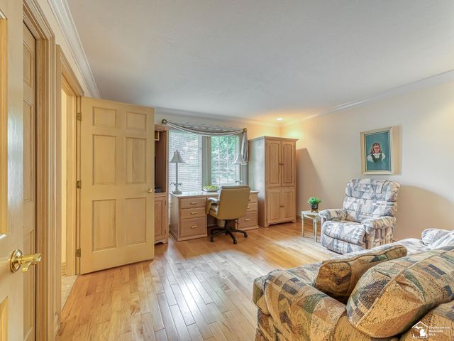 5572 Raven Parkway Drive, Monroe, MI 48161