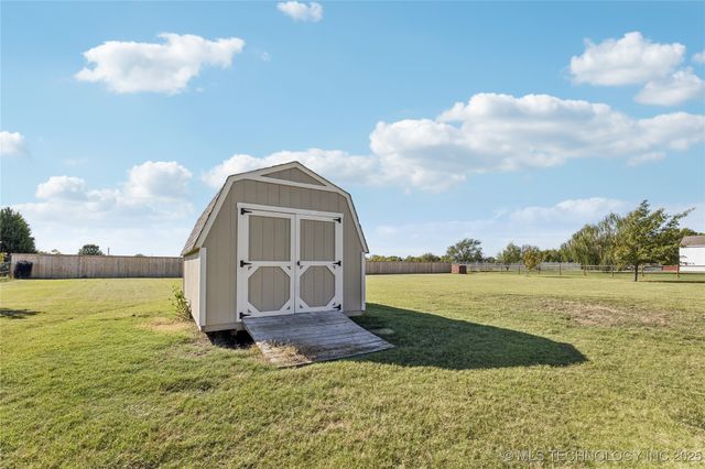 16550 E 120th Street N, Collinsville, OK 74021