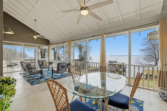 153 Shiprock, Livingston, TX 77351