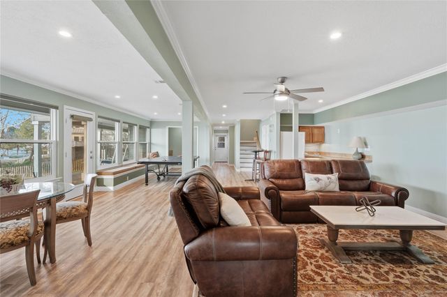 153 Shiprock, Livingston, TX 77351