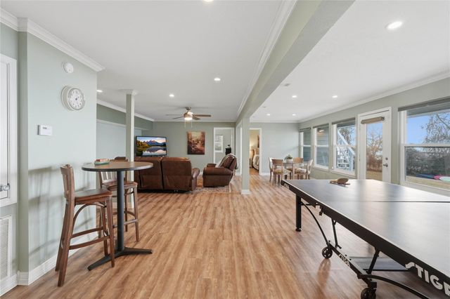 153 Shiprock, Livingston, TX 77351