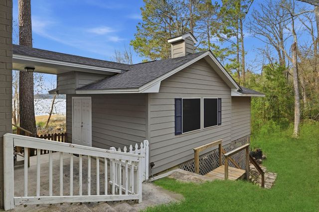 153 Shiprock, Livingston, TX 77351