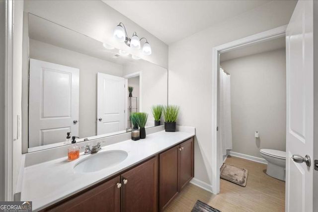 1214 Hawthorne Trail, Atlanta, GA 30344