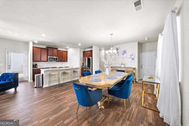 1214 Hawthorne Trail, Atlanta, GA 30344